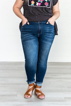 Load image into Gallery viewer, Impress You Mid Rise Skinny Jeans