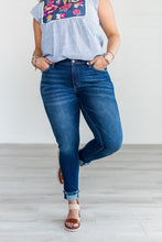 Load image into Gallery viewer, Impress You Mid Rise Skinny Jeans