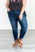 Load image into Gallery viewer, Impress You Mid Rise Skinny Jeans