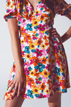 Load image into Gallery viewer, Short Dress With Cinched Waist in Multicolor Floral Print