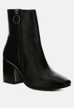 Load image into Gallery viewer, Helen Block Heel Leather Boots