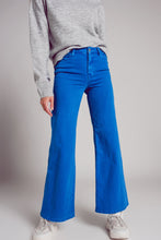 Load image into Gallery viewer, Cotton Blend Wide Leg Jeans in Blue