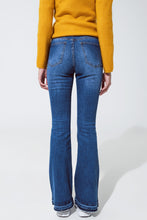 Load image into Gallery viewer, Medium Blue Skinny Flared Jeans