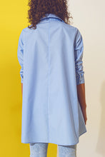 Load image into Gallery viewer, Oversized Shirt in Light Blue