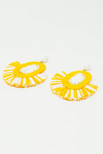 Load image into Gallery viewer, Maxi Dropped Raffia Earrings With Yellow and White Tassels