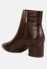 Load image into Gallery viewer, Thalia Pointed Toe Ankle Boots