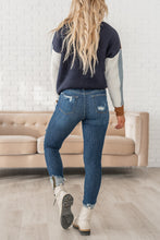 Load image into Gallery viewer, Center of Attention Distressed Jeans