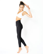 Load image into Gallery viewer, Luxe B Leggings - Black